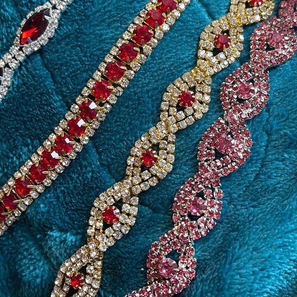 She wore red rhinestones crystal bracelet vintage artisan - Picture 9 of 12